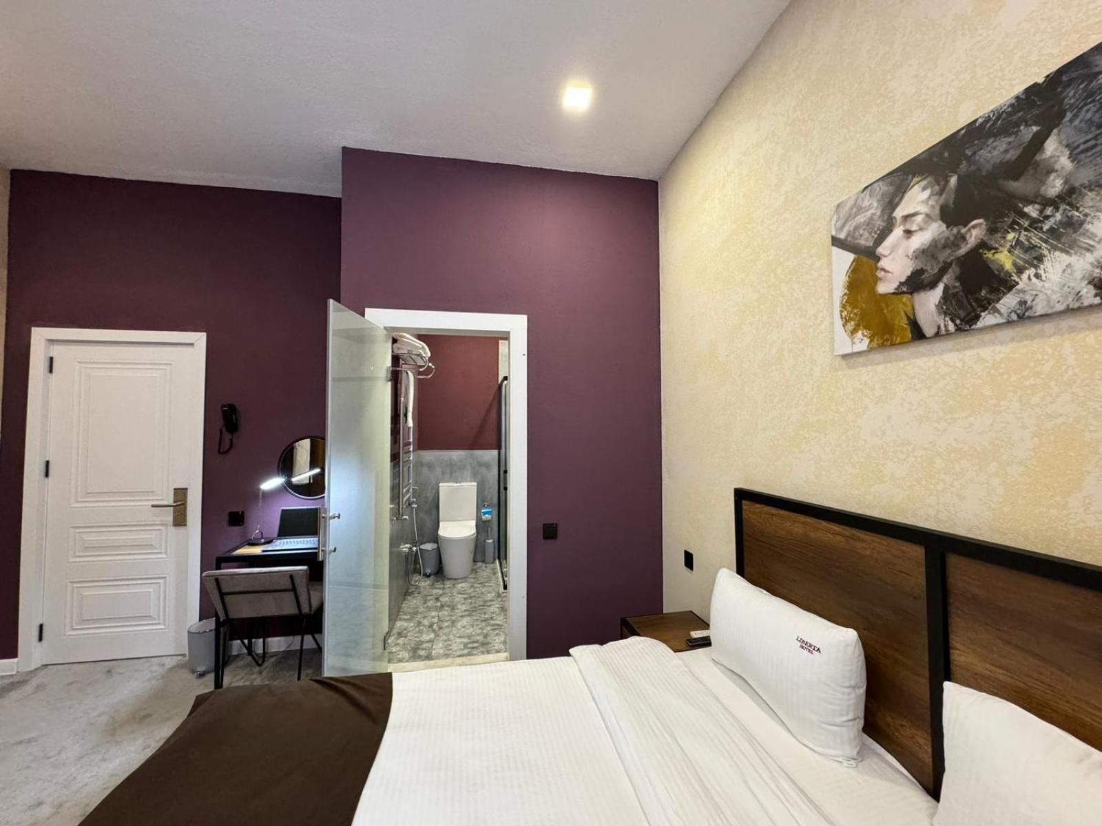 Liberta Hotel Bakoe Buitenkant foto