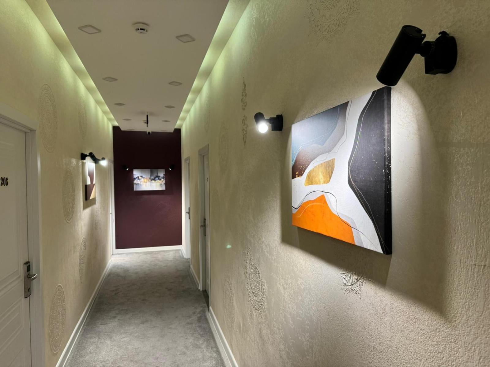 Liberta Hotel Bakoe Buitenkant foto