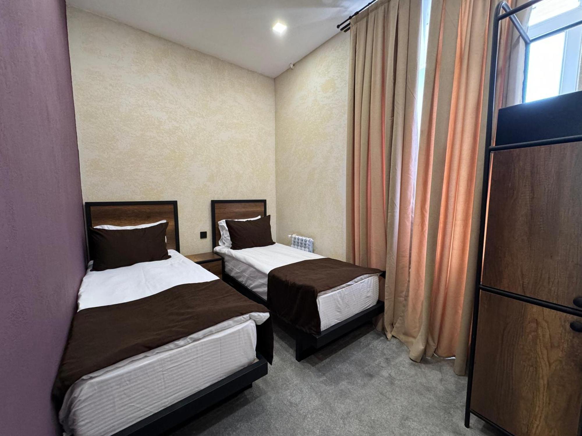 Liberta Hotel Bakoe Buitenkant foto
