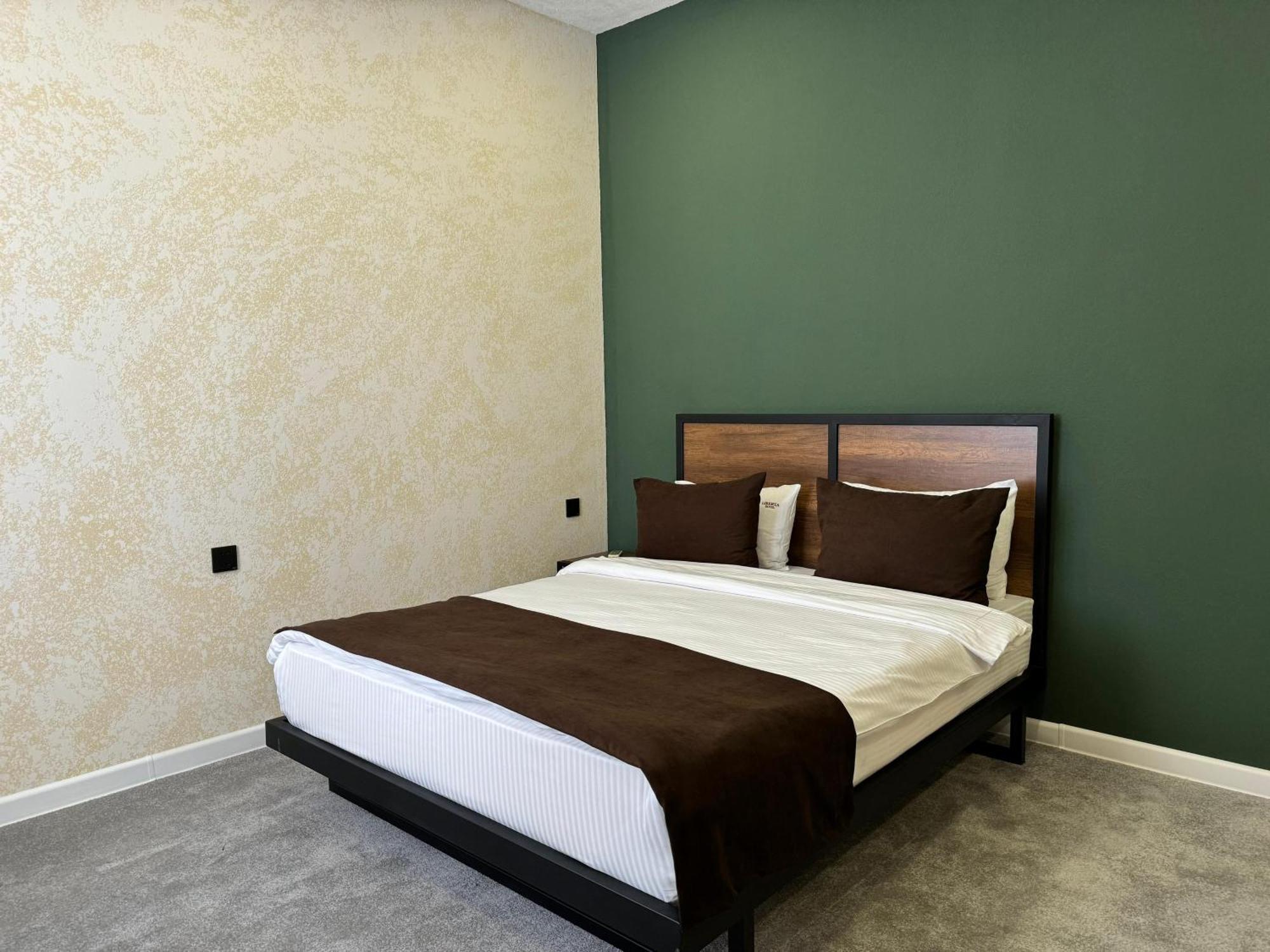 Liberta Hotel Bakoe Buitenkant foto